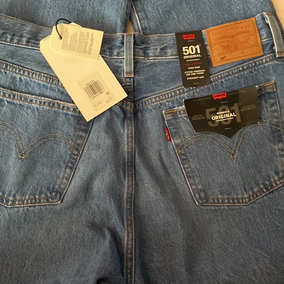 Levi’s 501® ORIGINAL FIT WOMEN'S JEANS - Picture 9 of 9